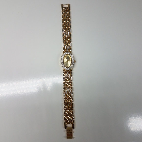 EJ Japanese Quartz Movement Goldtone Watch - Picture 7 of 12